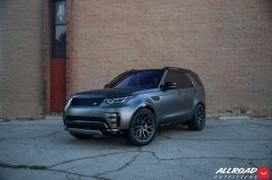 2018 Land Rover Discovery HSE Si6 Dynamic Design Pack on Vossen Wheels (HF-2)